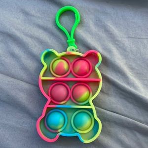 Small bear pop it!:)